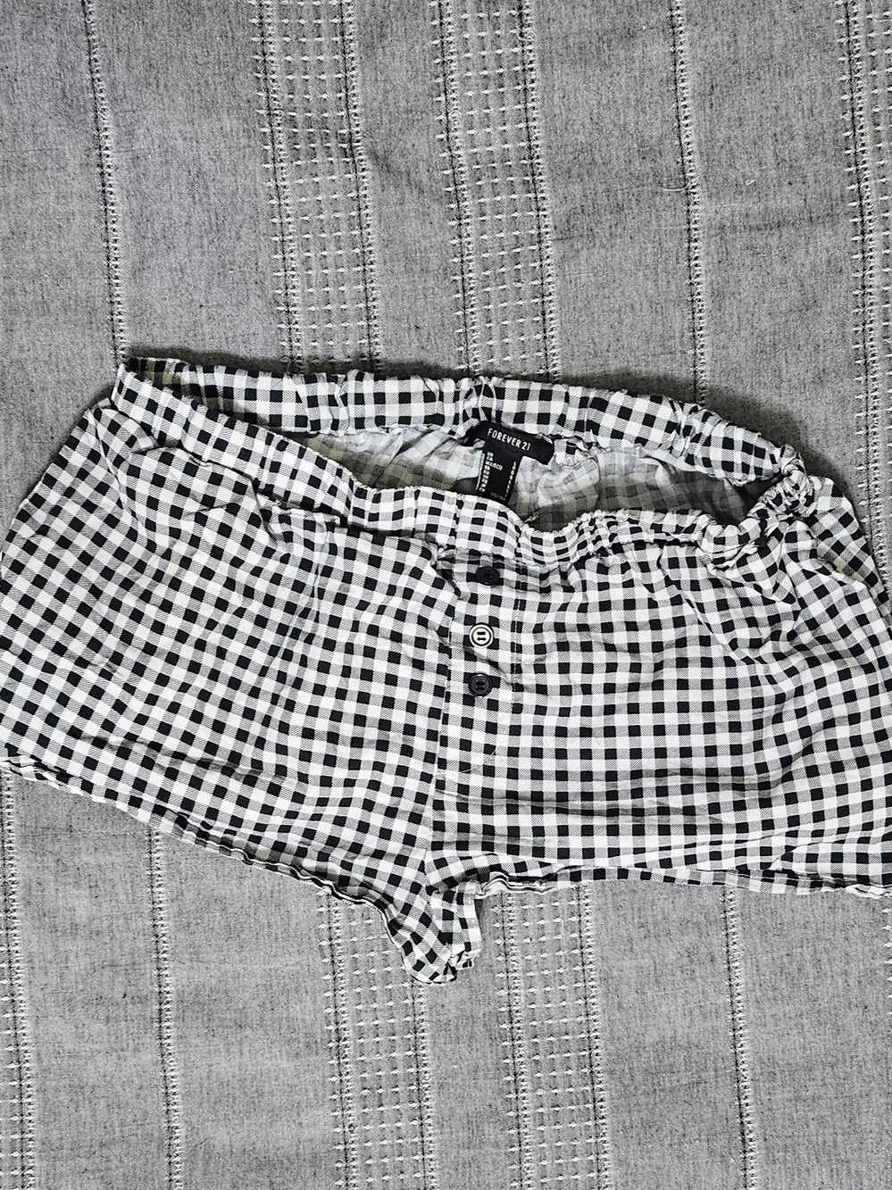 Forever 21 Black & White Gingham Women’s Shorts